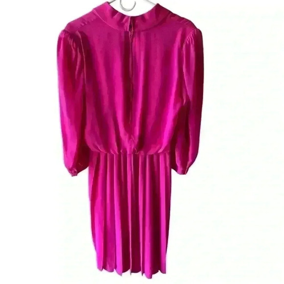 Leslie Fay Petite Pink Dress with Tie Neck - Size 14P - Picture 5 of 7